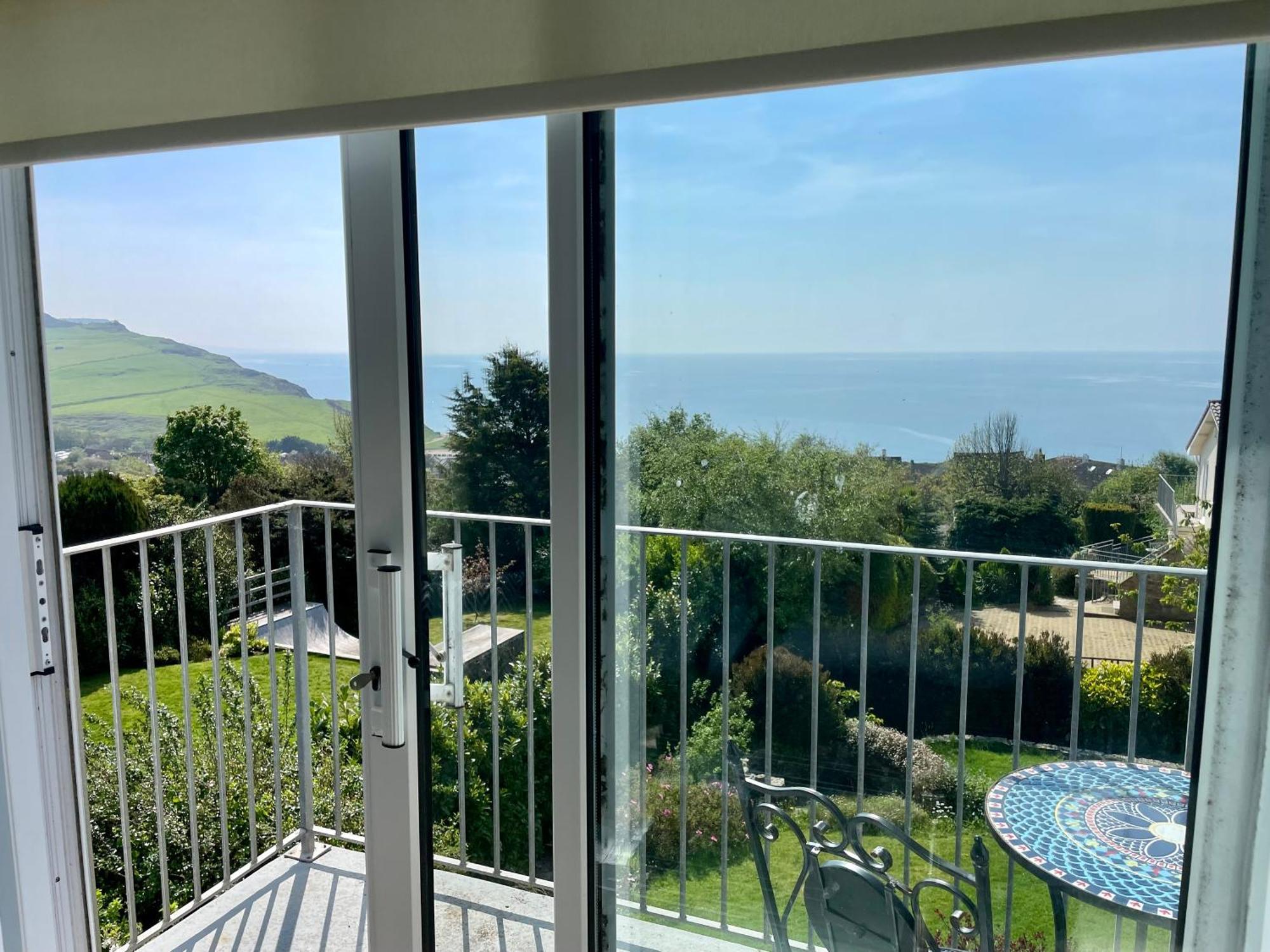 Stunning Charmouth Property With Bay Views! Luaran gambar